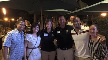 Group of Aggies smiling 