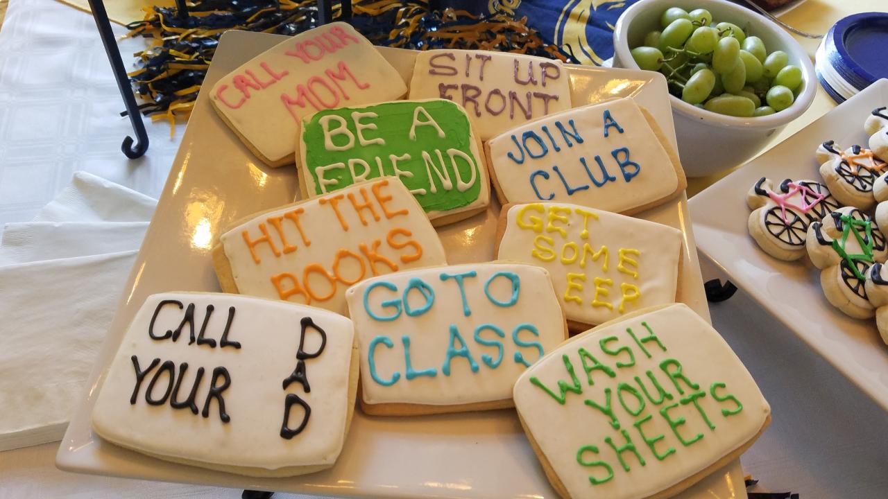 Student Send-Offs picture of cookies