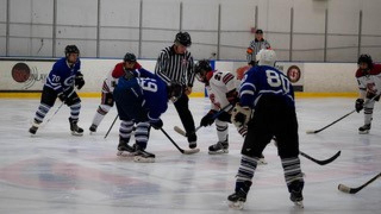 UC Davis Hockey team playing a game