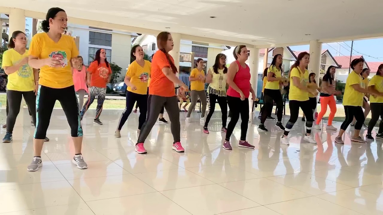 UC Davis Zumba class