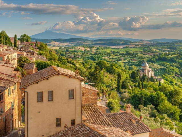  Hillsides of Tuscany